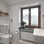 Goldvogel 4* فيشن